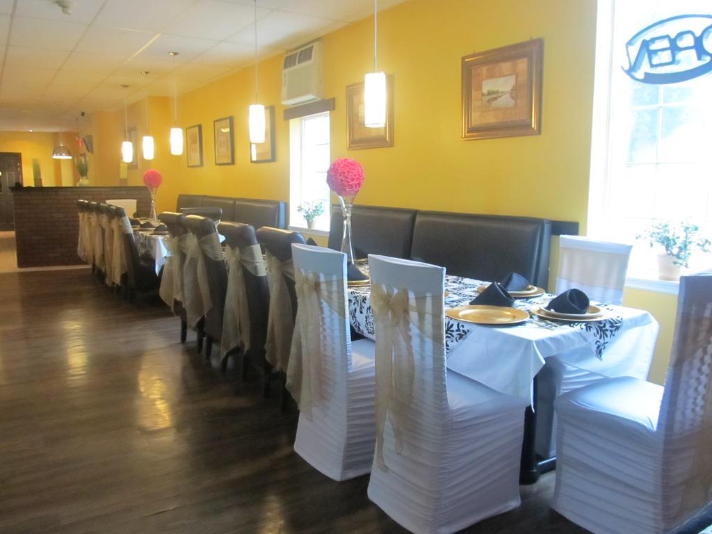 Le Voyageur Inn Mattawa エクステリア 写真