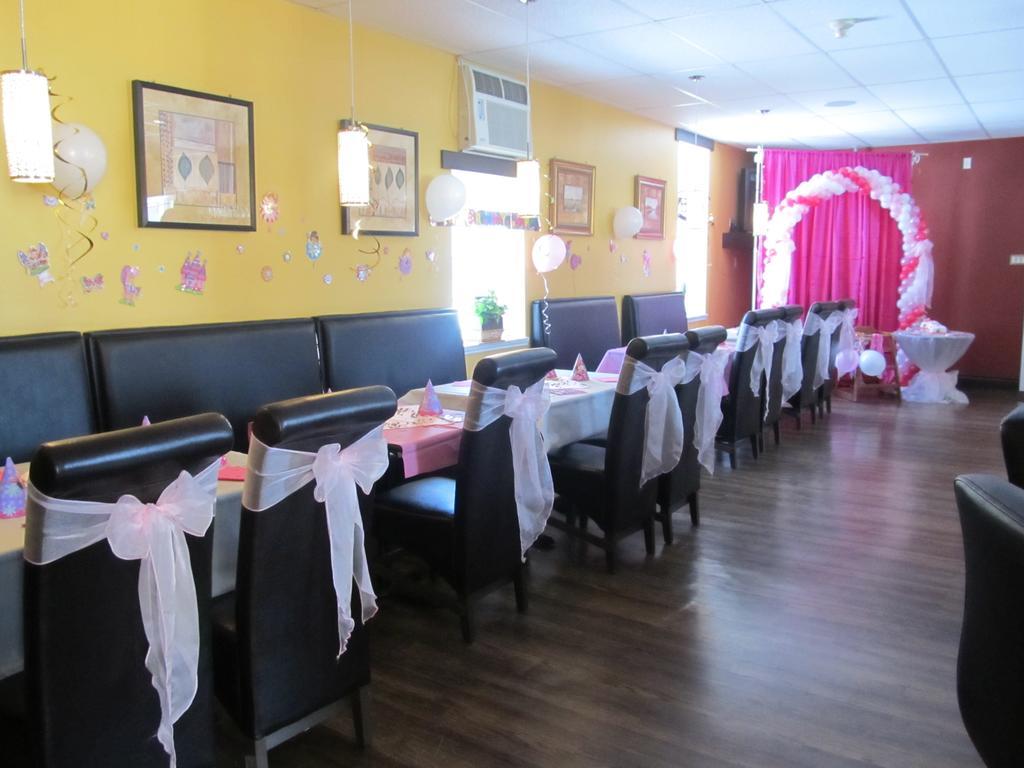 Le Voyageur Inn Mattawa エクステリア 写真